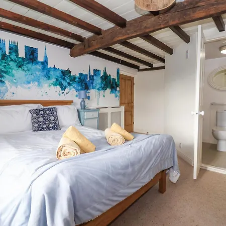 The Old Post Office בית נופש *